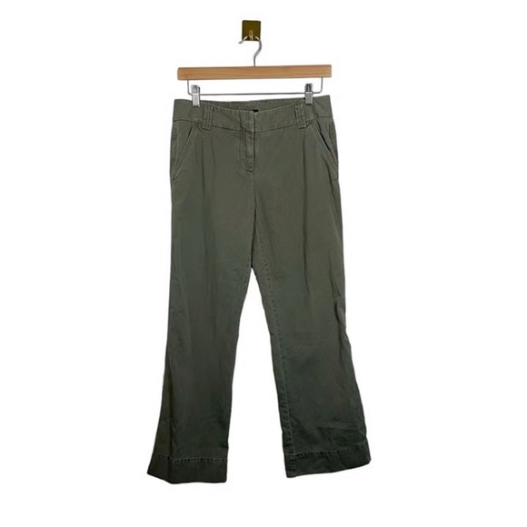 J. Crew Favorite Fit Women's Pants /Chinos, Olive Green, Size 8 Short - Picture 1 of 9